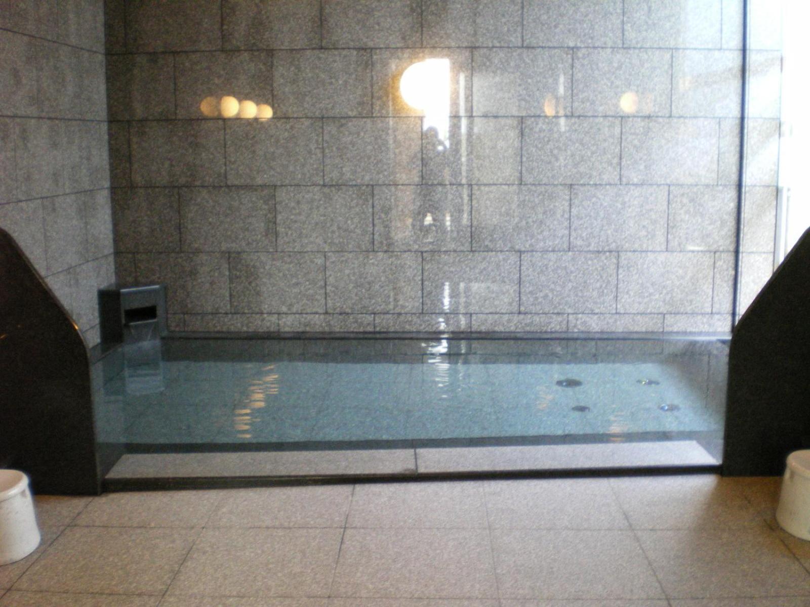 Hotel Route-Inn Tomakomai Ekimae Экстерьер фото